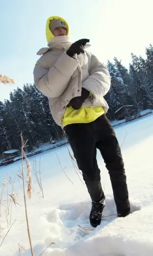 LIldrughill wearing Jacquemus jacket