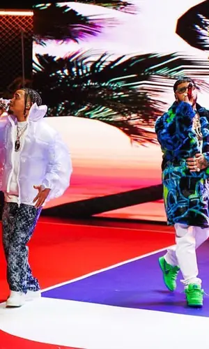 Ozuna wearing Louis Vuitton jeans