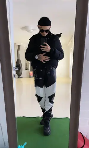 Morgenshtern wearing Off-White jacket