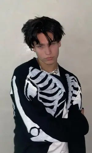 Lil Huddy wearing Kapital jacket