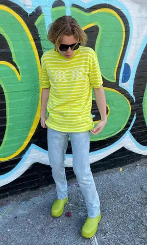 The Kid Laroi wearing Gucci eyewear