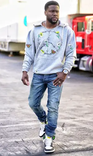 Kevin Hart wearing John Elliott jeans