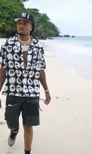 Quavo wearing Nike sock