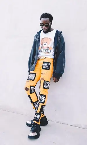 T-Shyne wearing Mood t-shirt