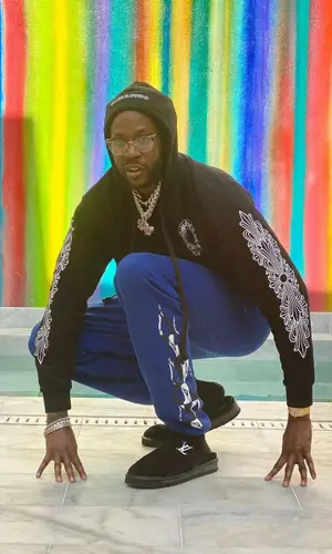 2 Chainz wearing Louis Vuitton sandal
