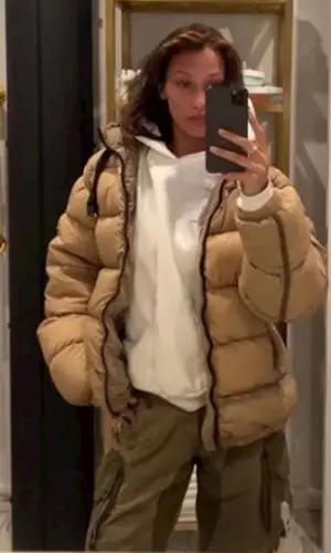 Bella Hadid wearing No Name other