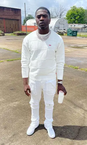 Bankroll Freddie wearing Supreme sweater