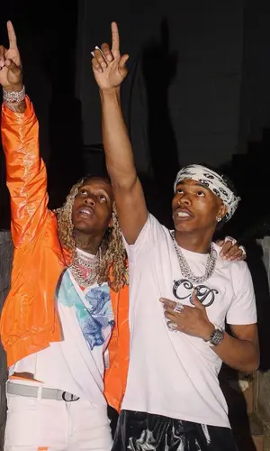 Lil Durk wearing Dior belt