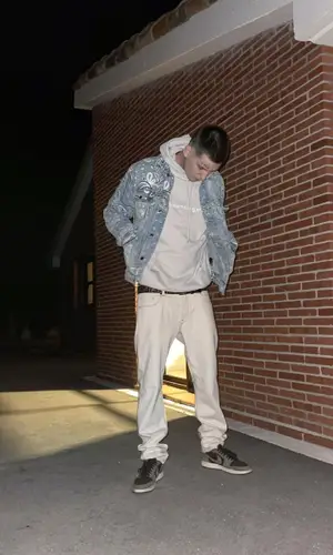 Kizaru’s Outfit in Amiri Jacket, Balenciaga Hoodie & Fendi Belt (2021)