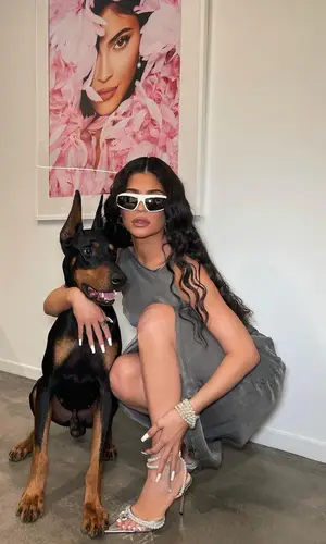 Kylie Jenner wearing Bottega Veneta eyewear