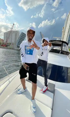 Pooh Shiesty wearing Off-White sneakers