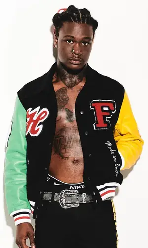 2KBABY wearing B.B. Simon belt