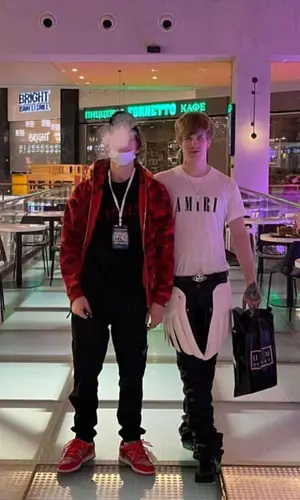 OG Buda’s Outfit in Nike Sneakers, Adore Moscow Cap & Off-White (2021)