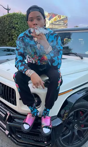 Lil Migo wearing Bape sandal