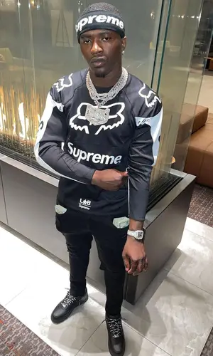 Bankroll Freddie wearing Supreme jersey