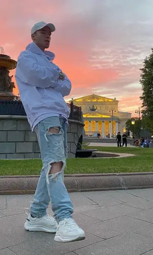 Куок wearing ZNY hoody