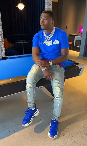 Bankroll Freddie wearing Gucci belt