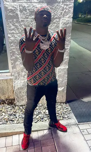 Bankroll Freddie wearing Fendi other