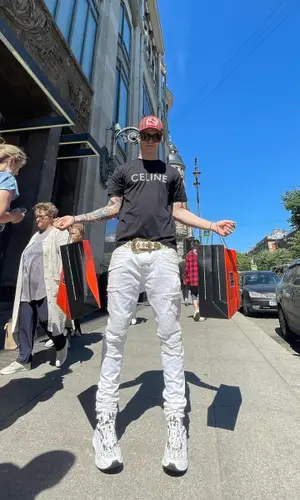 SODA LUV’s Outfit in Celine T-Shirt, Balmain Jeans & Gucci Hat (2021)