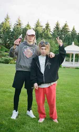 Платина wearing Nike pants