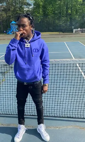 22Gz wearing Dior hoody