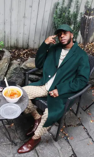 6lack wearing Gucci pants