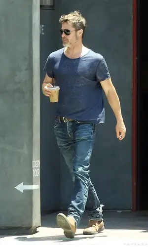 Brad Pitt wearing MasterCraftUnion jeans