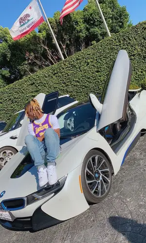 Unghetto Mathieu wearing Off-White belt