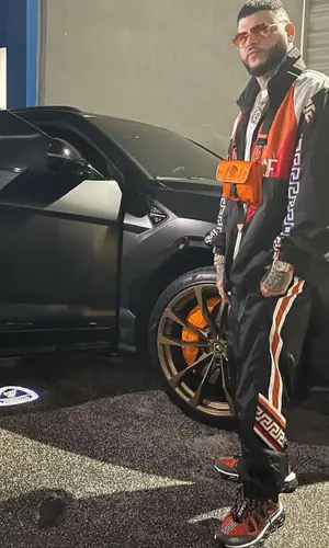 Farruko’s Outfit in Versace Sneakers (2021)