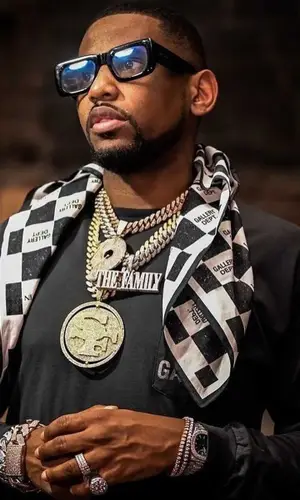 Fabolous wearing Lanvin scarf