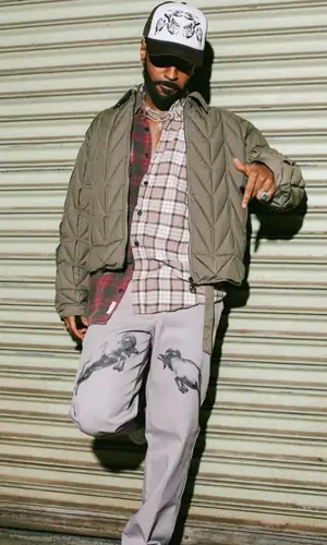 Big Sean’s Outfit in Ferragamo Jacket & Basketcase Pants (2021)
