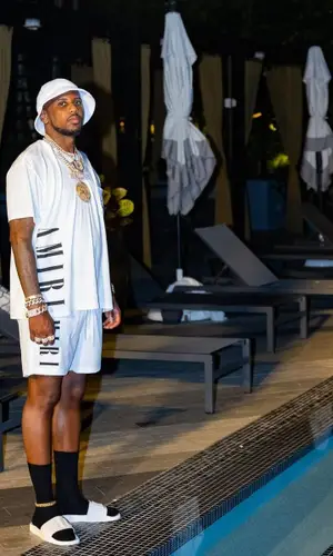Fabolous wearing Amiri sandal