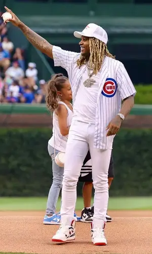 Lil Durk wearing Rawlings other