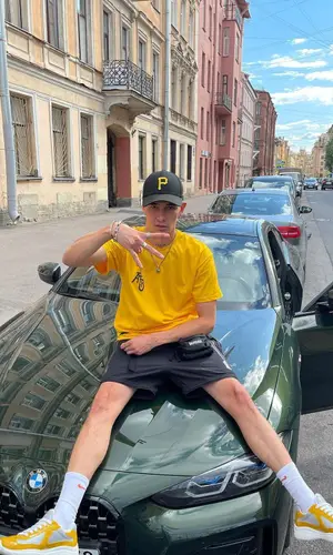 Obladaet wearing Nike pants