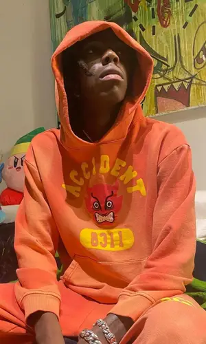 Yung Bans’ Outfit in Happy Accidents  Pants & Nike Sneakers (2021)