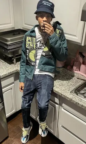 Stunna 4 Vegas wearing Supreme jacket