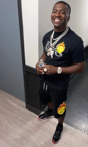 Bankroll Freddie wearing Supreme sock