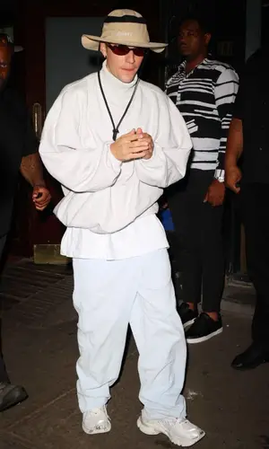 Justin Bieber wearing Dmy By Dmy eyewear