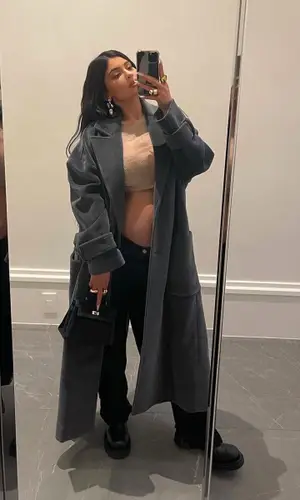 Kylie Jenner wearing Hermes bag