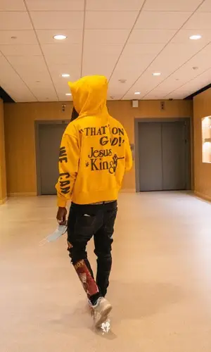 Chief Keef’s Outfit in Cactus Plant Flea Market Hoodie, Gucci Belt & Kanye West Merch (2021)