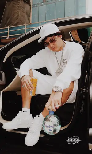 OhGeesy wearing Nike sock