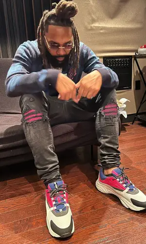 Money Man wearing Amiri jeans
