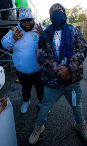 YN Jay wearing Louis Vuitton belt