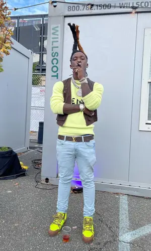 Hot Boii wearing Louis Vuitton belt
