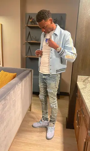 Young Dolph’s Outfit in Amiri Jacket & Jordan Sneakers (2021)