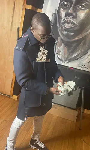 Bobby Shmurda wearing Polo Ralph Lauren underwear