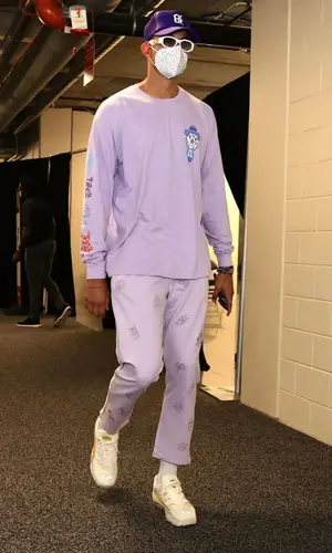 Kyle Kuzma wearing Vic Garcia World sweatshirt