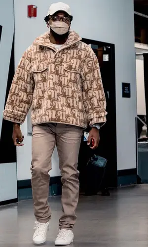 Donovan Mitchell wearing Rok cap