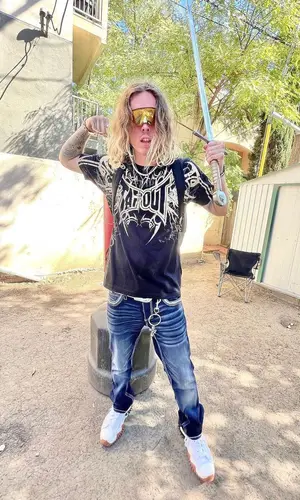Jeris Johnson wearing B.B. Simon belt