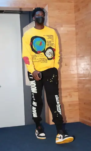 Jaren Jackson Jr. wearing Kid Cudi Merch sweatshirt